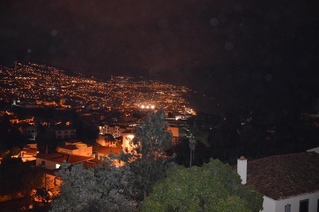Villa Jasmineiro Φουνκάλ Δωμάτιο φωτογραφία